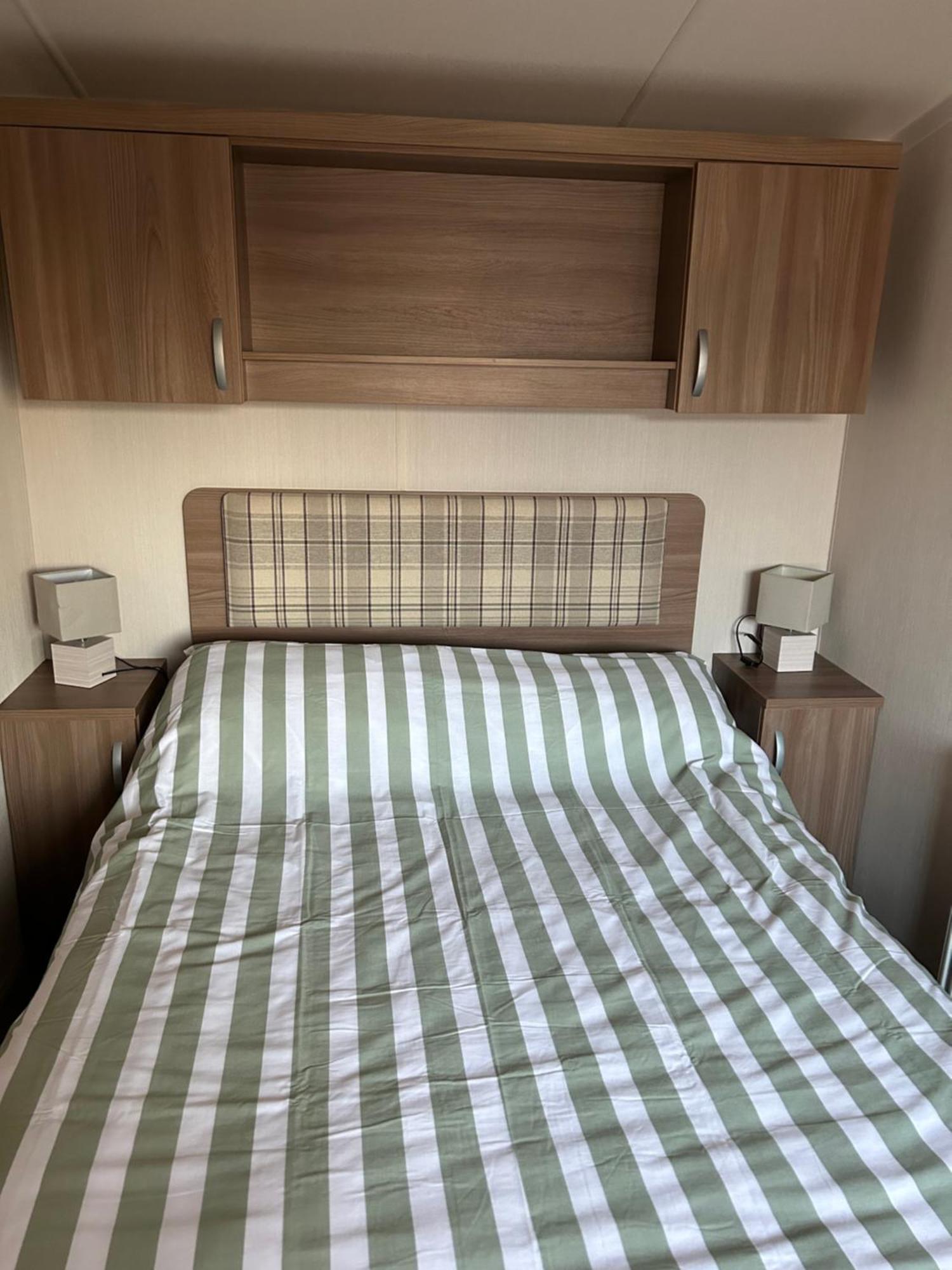 3 Bedroomed Caravan With Amazing Sea Views! Скарборо Екстер'єр фото